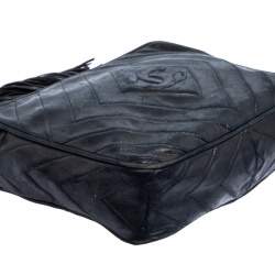 مملوكة مسبقًا Chanel Navy Blue Diamond Quilted Leather Vintage CC Camera Tassel Bag