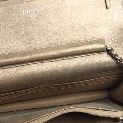 Pre Owned حقيبة كلتش شانيل WOC بريلينت جلد أحمر لامع