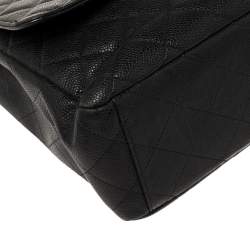 Pre Owned Chanel Black Quilted Caviar Leather Maxi Classic Single Flap Bag