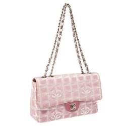 مملوكة مسبقًا Chanel Pink Fabric Medium CC Logo Travel Line Flap Bag