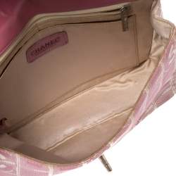 مملوكة مسبقًا Chanel Pink Fabric Medium CC Logo Travel Line Flap Bag