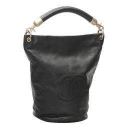 Pre Owned Chanel Black Lambskin Leather CC Bucket Bag