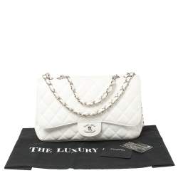 Pre Owned حقيبة شانيل قلاب مزدوج كلاسيك جامبو جلد لامعة مبطنة بيضاء