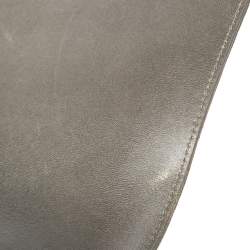 مملوكة مسبقًا Chanel Grey Quilted Leather and Stingray Trim Medium Boy Flap Bag