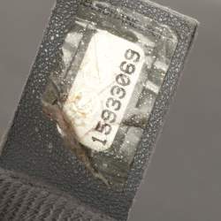 مملوكة مسبقًا Chanel Grey Quilted Leather and Stingray Trim Medium Boy Flap Bag