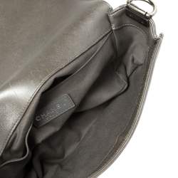 مملوكة مسبقًا Chanel Grey Quilted Leather and Stingray Trim Medium Boy Flap Bag