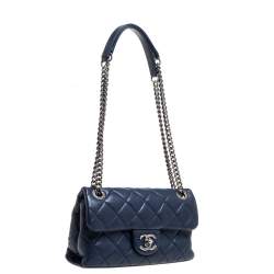 مملوكة مسبقًا Chanel Blue Leather 31 Rue Cambon Flap Bag