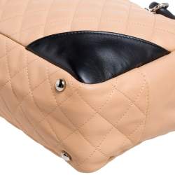 مملوكة مسبقًا Chanel Beige/Black Quilted Leather Ligne Cambon Bag