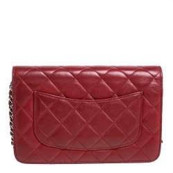 مملوكة مسبقًا محفظة بسلسلة شانيل كلاسيكية جلد وردية فاتحة