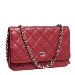 مملوكة مسبقًا محفظة بسلسلة شانيل كلاسيكية جلد وردية فاتحة
