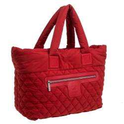 مملوكة مسبقًا حقيبة شانيل كوكو كوكون نايلون أحمر