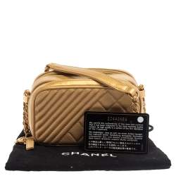 مملوكة مسبقًا Chanel Gold Quilted Leather Coco Boy Camera Case Bag
