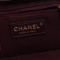مملوكة مسبقًا Chanel Gold Quilted Leather Coco Boy Camera Case Bag