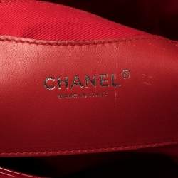 Pre Owned Chanel Red Quilted Patent Leather Medium Just Mademoiselle Bowler Bag