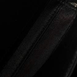 مملوكة مسبقًا حقيبة شانيل CC فيليجري فايتي جلد أسود/ أزرق كحلي صغيرة مبطنة