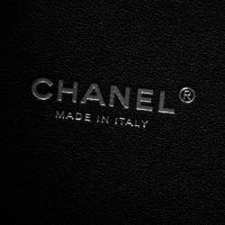 مملوكة مسبقًا حقيبة شانيل CC فيليجري فايتي جلد أسود/ أزرق كحلي صغيرة مبطنة