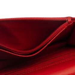 Pre Owned حقيبة كلتش شانيل "WOC" نمط متعرج كلاسيك جلد لامع بيج