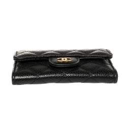 Pre Owned Chanel Black Quilted Caviar Leather Card Holder 