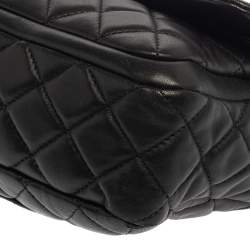 مملوكة مسبقًا Chanel Black Quilted Leather Double Flap Bag