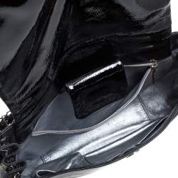 مملوكة مسبقًا Chanel Black Patent Leather Luxe Ligne Flap Bag
