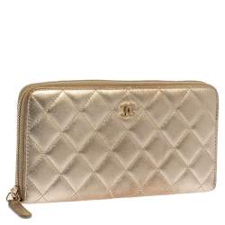 مملوكة مسبقًا Chanel Gold Quilted Leather CC Zip Around Wallet