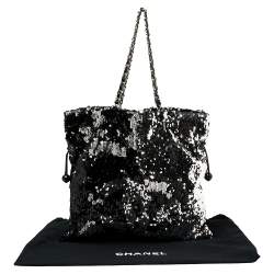 Pre Owned Chanel Black Sequins Embellished Summer Night Drawstring Bag