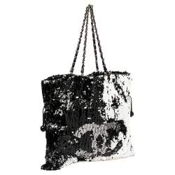 Pre Owned Chanel Black Sequins Embellished Summer Night Drawstring Bag