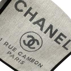 Pre Owned Chanel Grey Raffia Deauville Messenger Bag