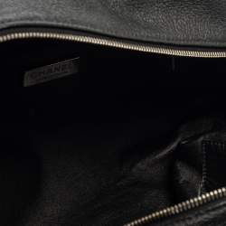 مملوكة مسبقًا Chanel Black Leather Medium Luxe Ligne Bowler Bag