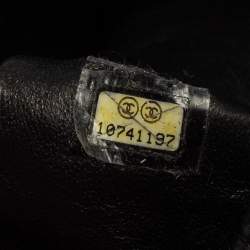 مملوكة مسبقًا Chanel Black Leather Medium Luxe Ligne Bowler Bag