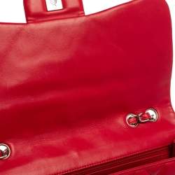 مملوكة مسبقًا Chanel Fuchsia Quilted Leather Jumbo Classic Single Flap Bag