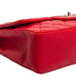 مملوكة مسبقًا Chanel Fuchsia Quilted Leather Jumbo Classic Single Flap Bag
