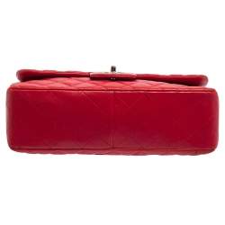 مملوكة مسبقًا Chanel Fuchsia Quilted Leather Jumbo Classic Single Flap Bag