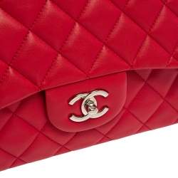 مملوكة مسبقًا Chanel Fuchsia Quilted Leather Jumbo Classic Single Flap Bag