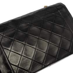 Pre Owned Chanel Black Quilted Leather Diana Flap Bag