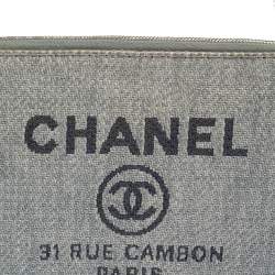 Pre Owned Chanel Light Blue Raffia Deauville Clutch