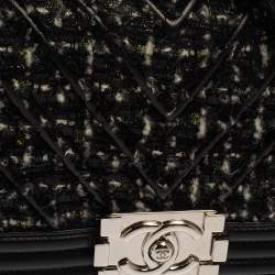مملوكة مسبقًا Chanel Black Quilted Leather and Tweed Small Boy Flap Bag