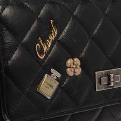 Pre Owned Chnael Black Aged Quilted Leather Lucky Charms 2.55 Reissue Wallet on Chain
