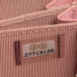 Pre Owned Chanel Pink Quilted Caviar Leather CC Zip Coin Purse