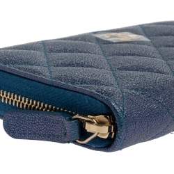 Pre Owned محفظة شانيل مزينة سي سي سحاب ملتف جلد كافيار أحمر