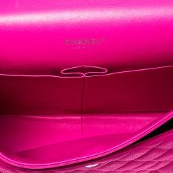 مملوكة مسبقًا Chanel Pink Quilted Caviar Leather Maxi Classic Double Flap Bag