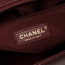 Pre Owned حقيبة شانيل جاكيت بوي جلد مبطن عنابي وحواف تويد متوسطة بقلاب 