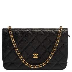 مملوكة مسبقًا محفظة بسلسلة شانيل كلاسيكية جلد وردية فاتحة