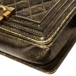 مملوكة مسبقًا Chanel Gold Quilted Crackled Leather Small Boy Flap Bag