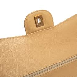 مملوكة مسبقًا Chanel Beige Quilted Caviar Leather Jumbo Classic Double Flap Bag