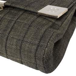 Pre Owned حقيبة شانيل سلسلة قلاب سي سي دنيم مبطن قضيب شيكولاته أسود 