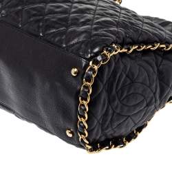 Pre Owned Chanel Black Quilted Leather Large Chain Me Hobo