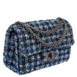 Pre Owned Chanel Blue/White Quilted Tweed Reissue 2.55 Classic 224 Flap Bag
