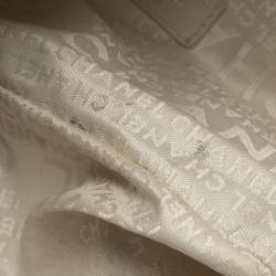 Pre Owned Chanel Light Beige Leather Wild Stitch Flap Bag