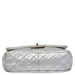 Pre Owned Chanel Silver Quilted Leather Jumbo Classic Single Flap Bag